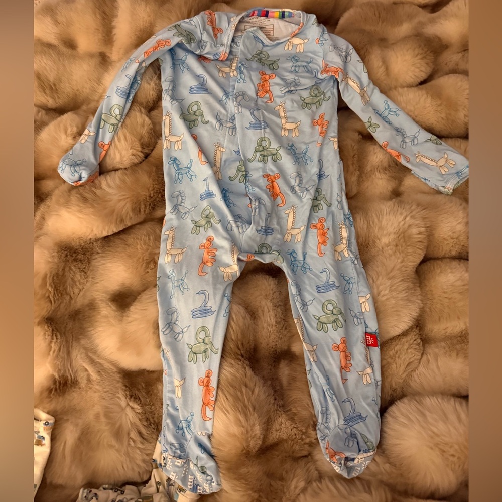 Magnetic Me Footie 6-9months